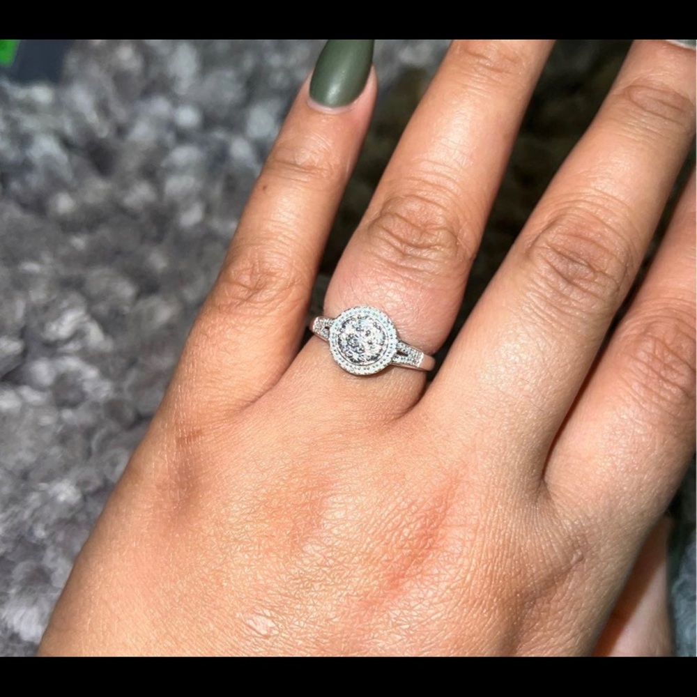 Womens ring size 7